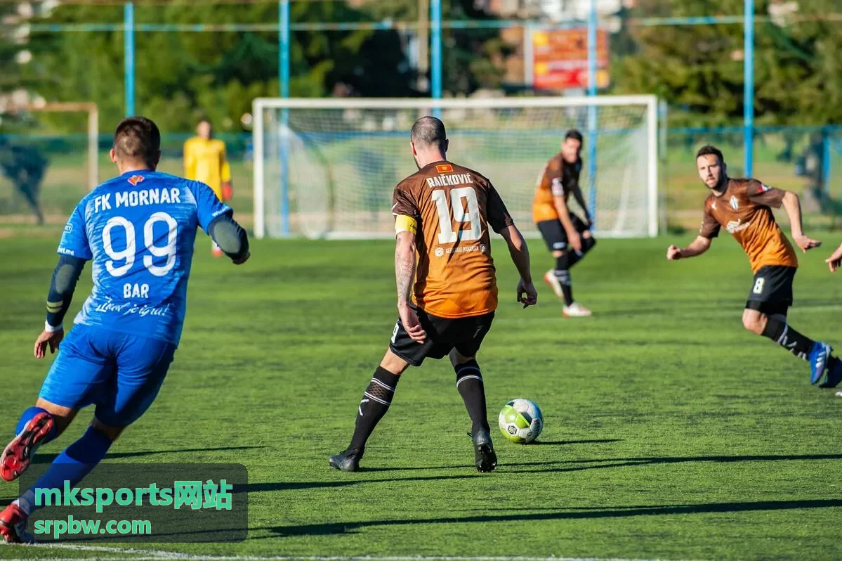 mksports网站场馆预约管理中按周配置场地时段的界面示意